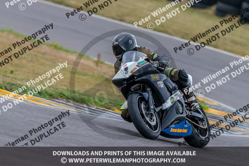 Angelsey;PJ Motorsport