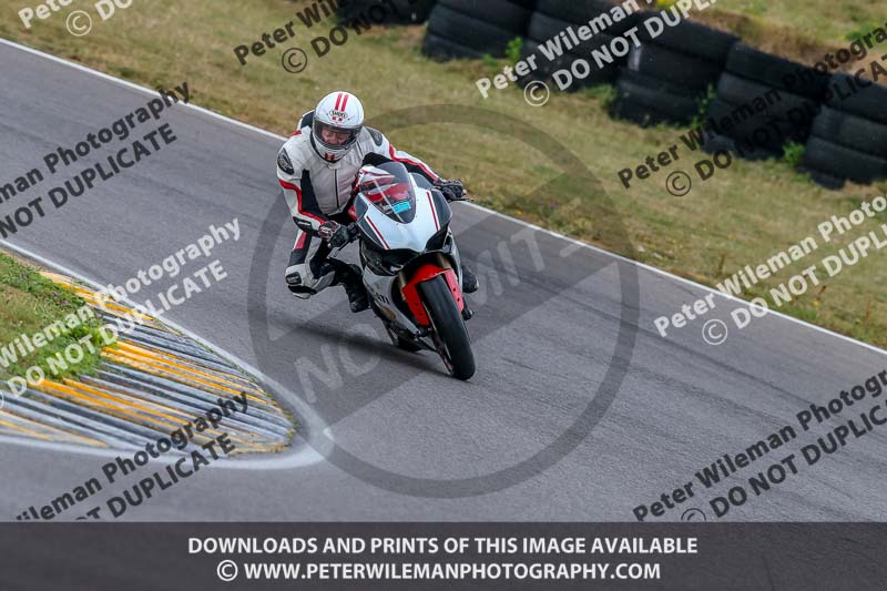 Angelsey;PJ Motorsport