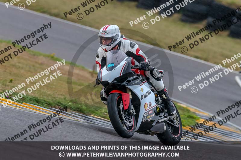 Angelsey;PJ Motorsport