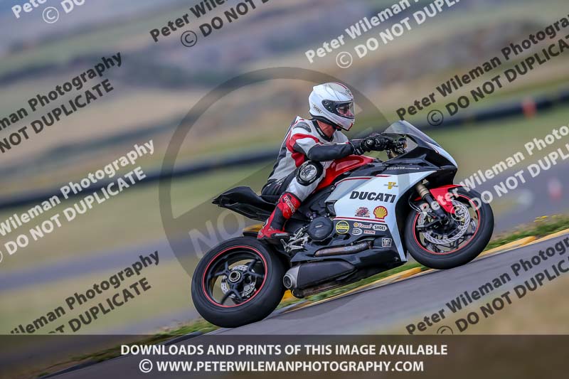 Angelsey;PJ Motorsport