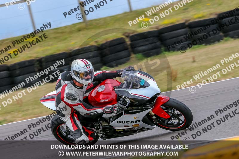Angelsey;PJ Motorsport
