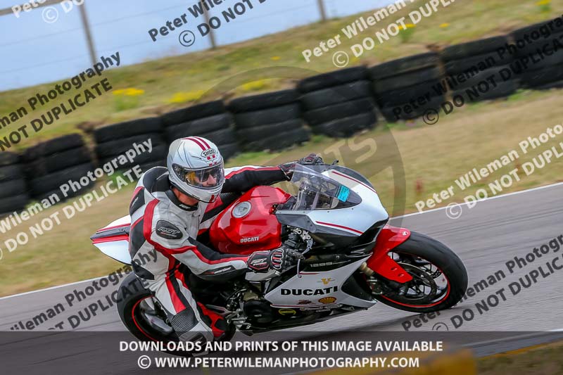 Angelsey;PJ Motorsport