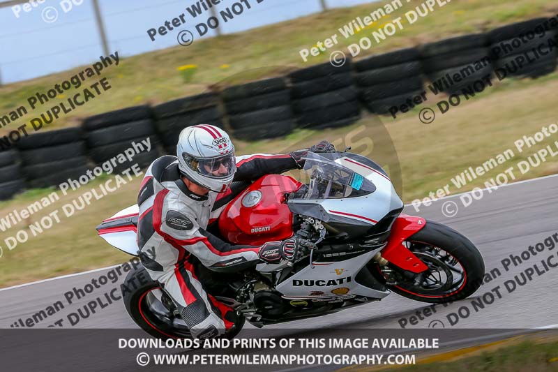 Angelsey;PJ Motorsport