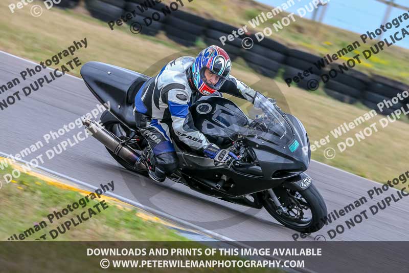 Angelsey;PJ Motorsport