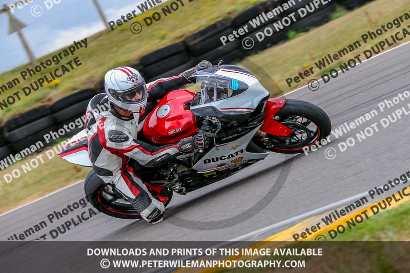 Angelsey;PJ Motorsport