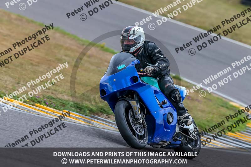 Angelsey;PJ Motorsport