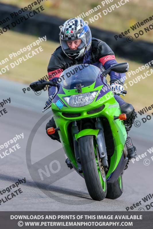 Angelsey;PJ Motorsport