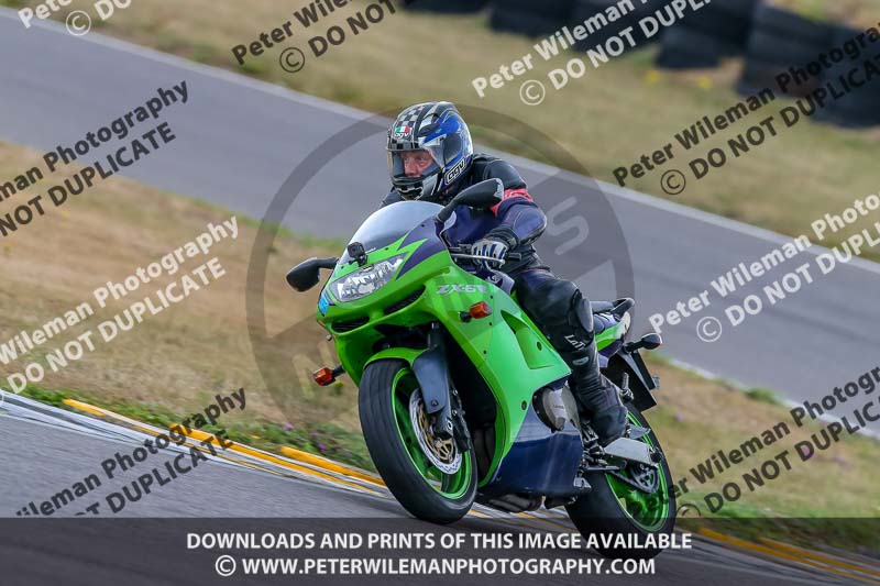 Angelsey;PJ Motorsport