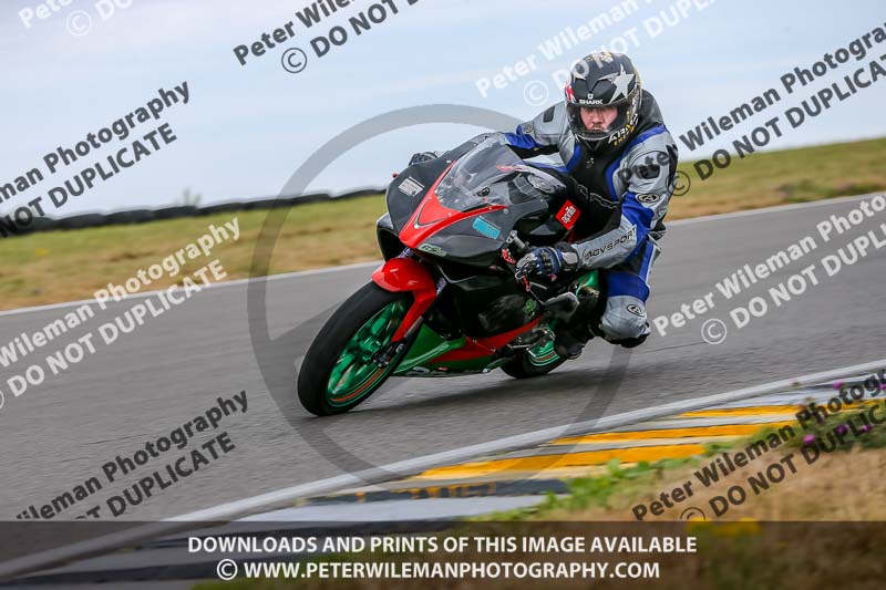 Angelsey;PJ Motorsport