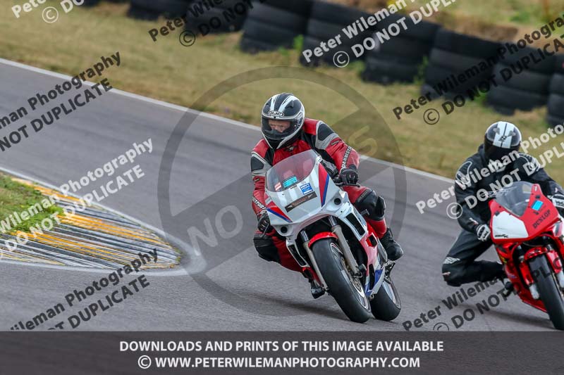 Angelsey;PJ Motorsport