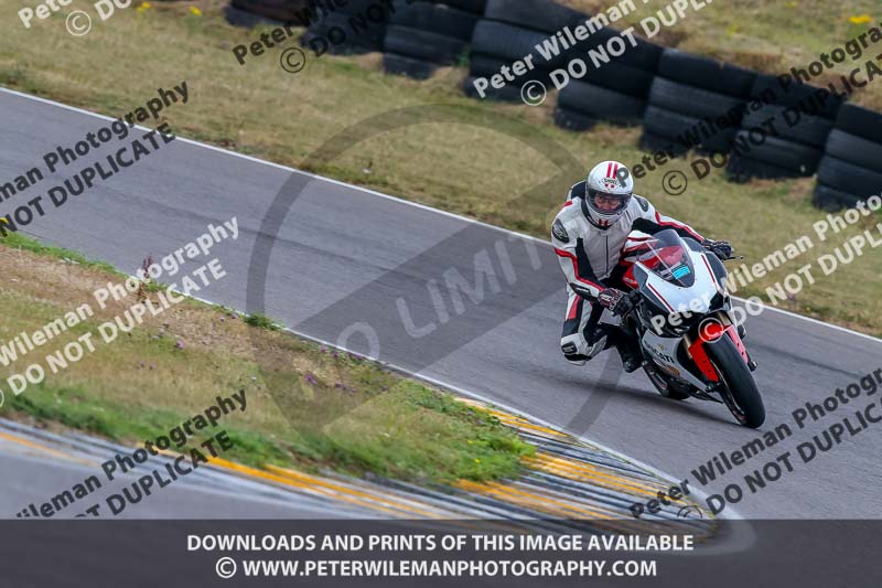 Angelsey;PJ Motorsport