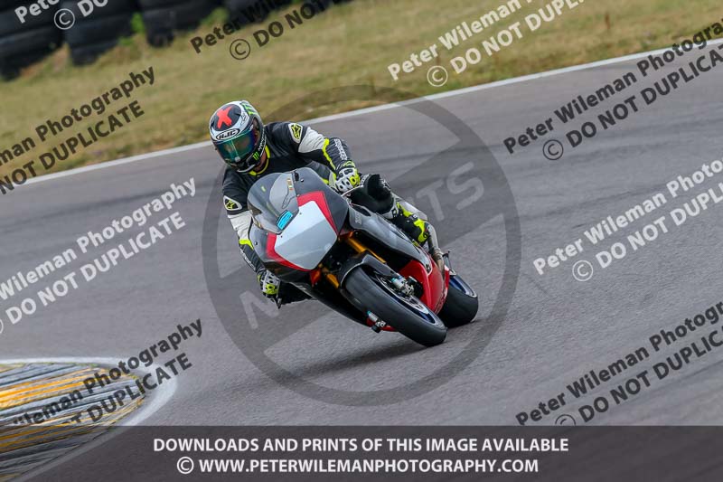 Angelsey;PJ Motorsport