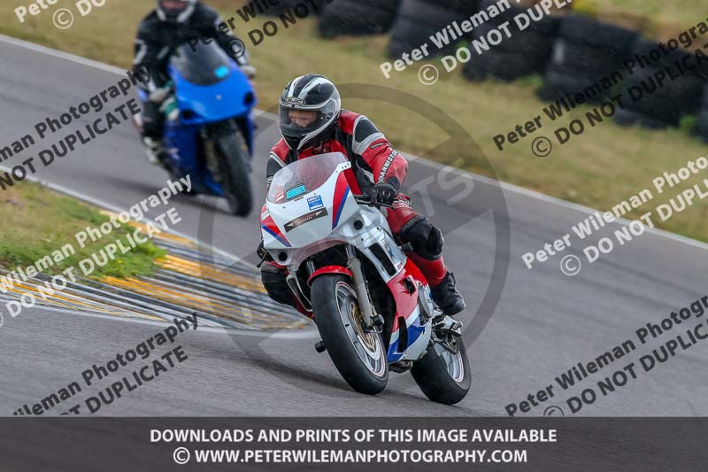 Angelsey;PJ Motorsport