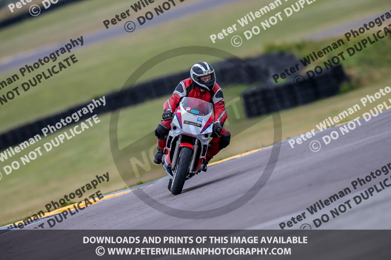 Angelsey;PJ Motorsport