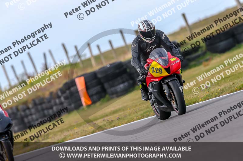 Angelsey;PJ Motorsport