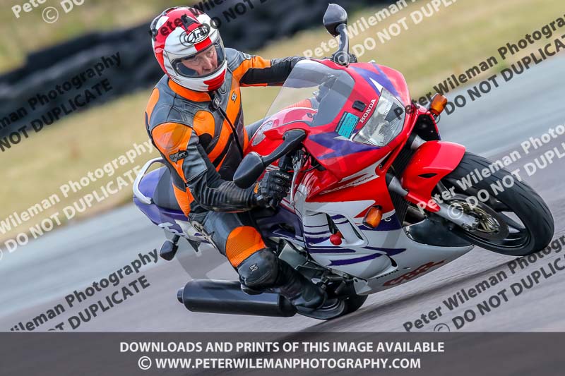 Angelsey;PJ Motorsport