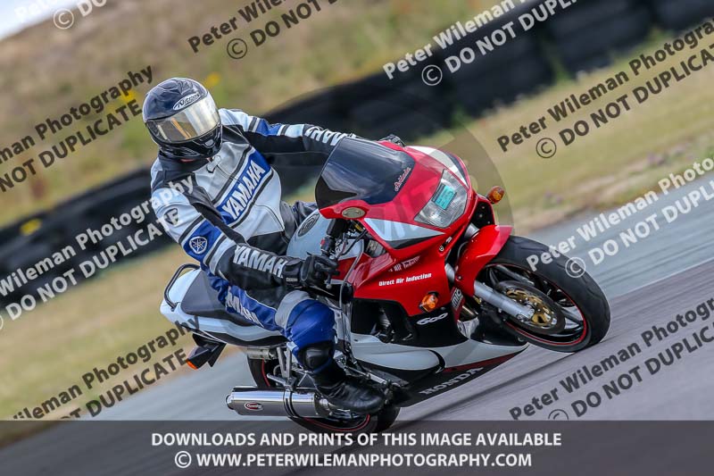 Angelsey;PJ Motorsport