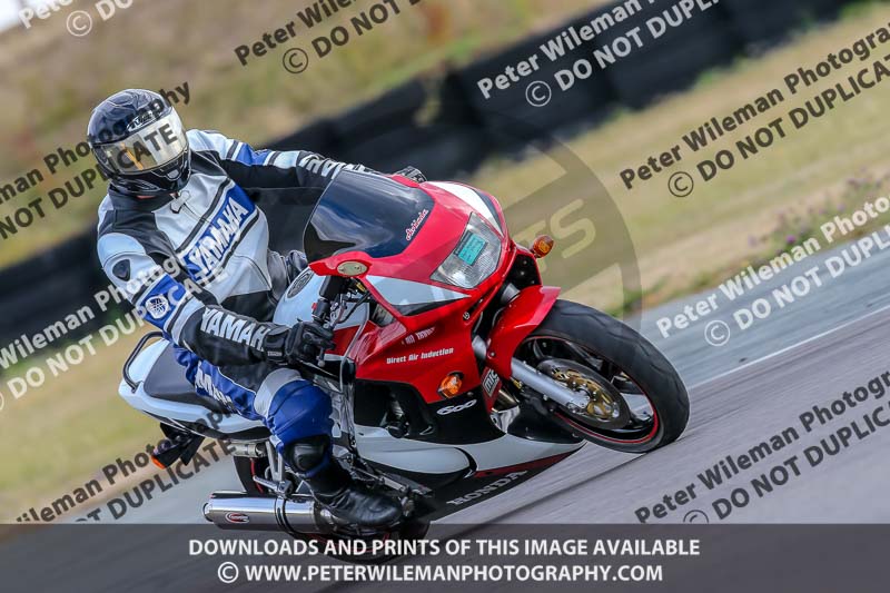 Angelsey;PJ Motorsport