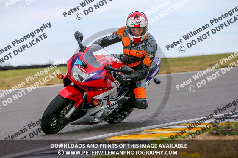 Angelsey;PJ Motorsport