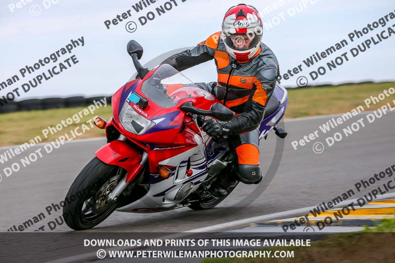 Angelsey;PJ Motorsport
