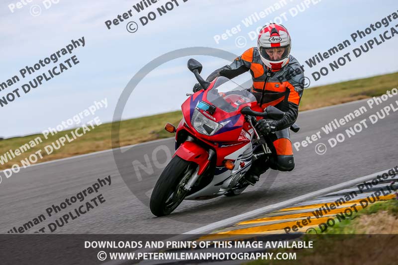 Angelsey;PJ Motorsport