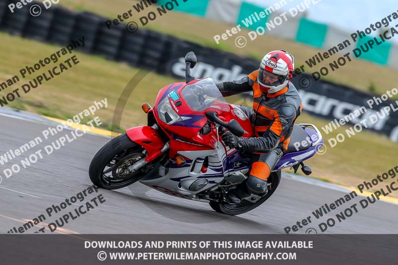 Angelsey;PJ Motorsport