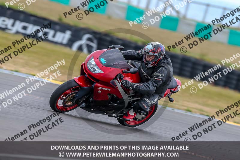Angelsey;PJ Motorsport