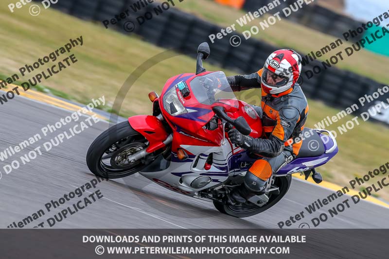 Angelsey;PJ Motorsport