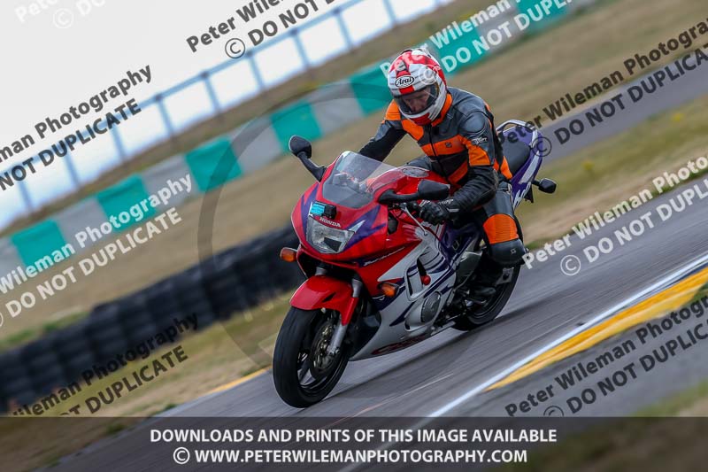 Angelsey;PJ Motorsport