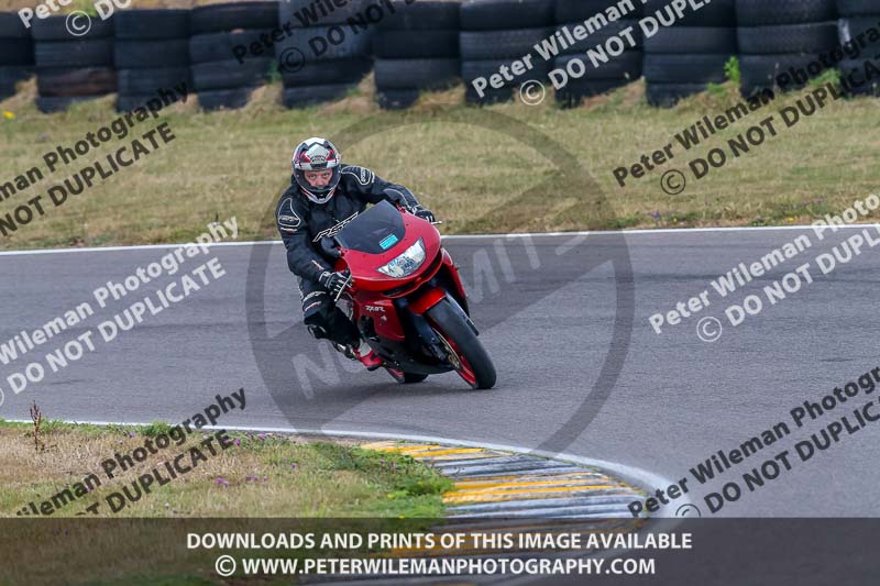 Angelsey;PJ Motorsport