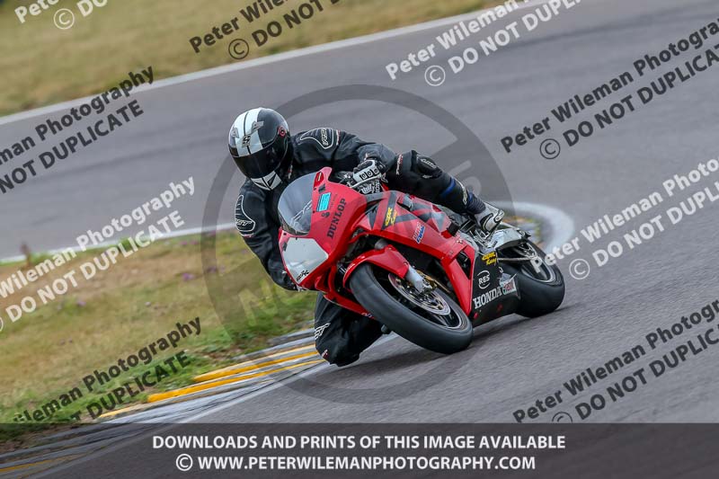 Angelsey;PJ Motorsport