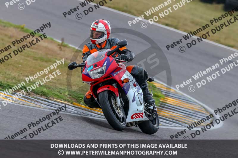 Angelsey;PJ Motorsport