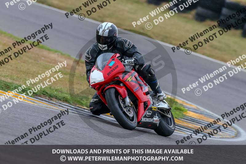Angelsey;PJ Motorsport