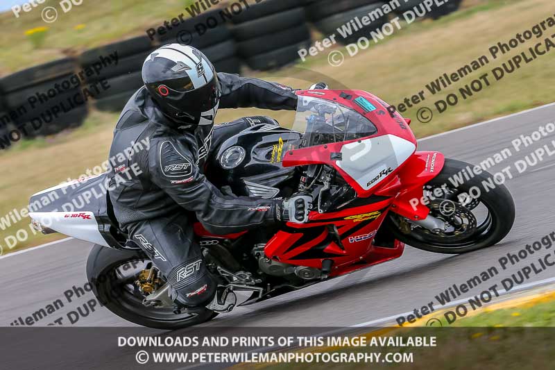 Angelsey;PJ Motorsport