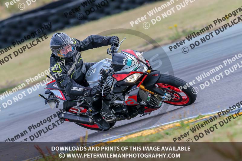 Angelsey;PJ Motorsport