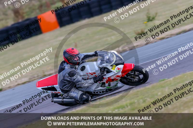 Angelsey;PJ Motorsport