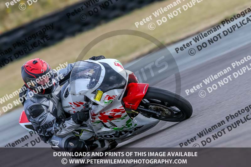 Angelsey;PJ Motorsport