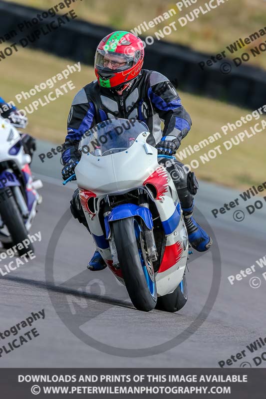 Angelsey;PJ Motorsport