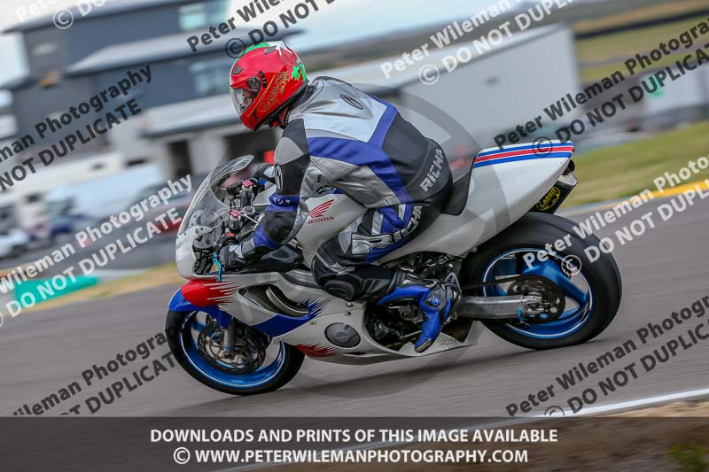 Angelsey;PJ Motorsport