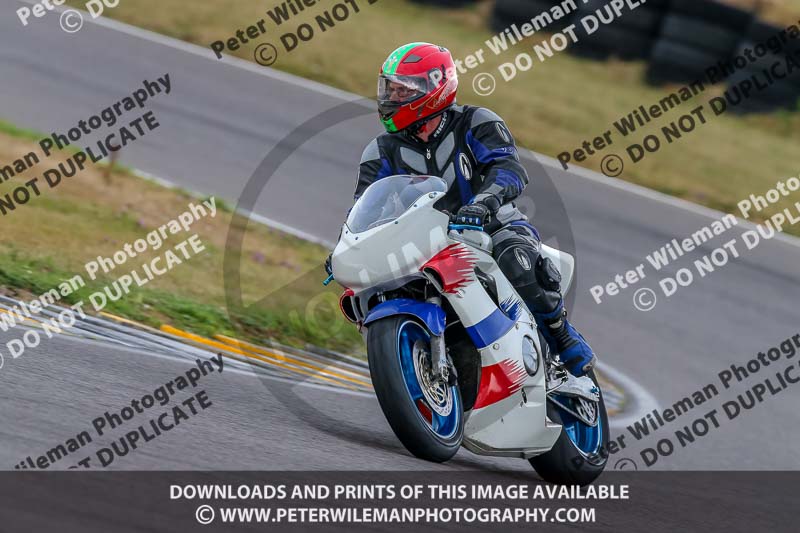 Angelsey;PJ Motorsport