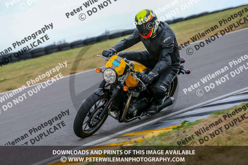 Angelsey;PJ Motorsport