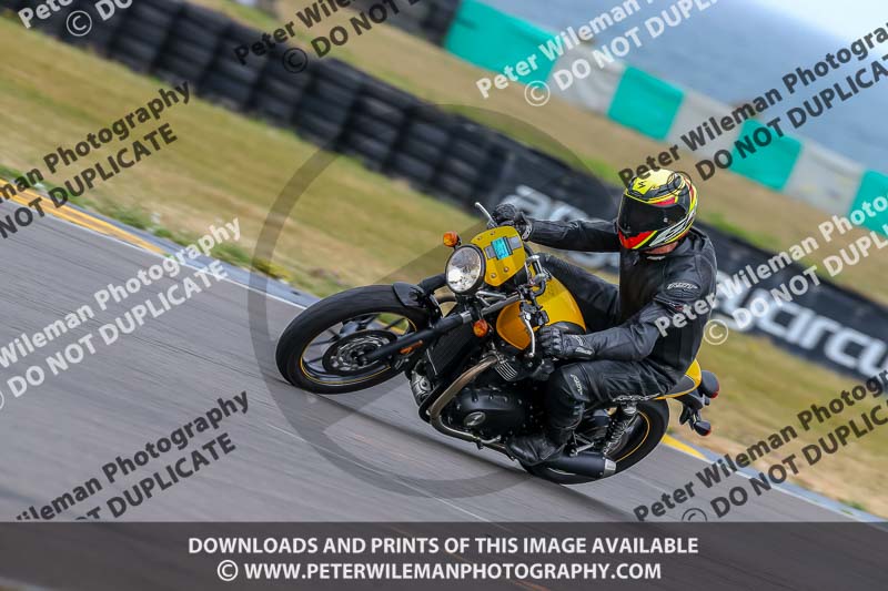 Angelsey;PJ Motorsport