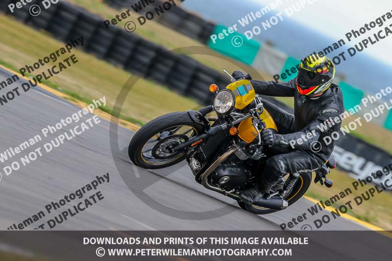 Angelsey;PJ Motorsport