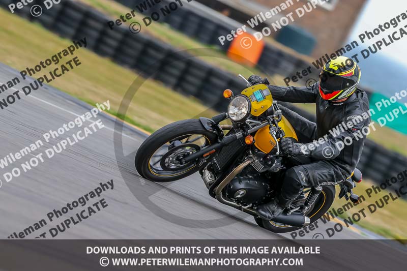 Angelsey;PJ Motorsport