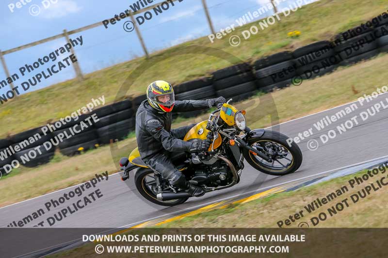 Angelsey;PJ Motorsport