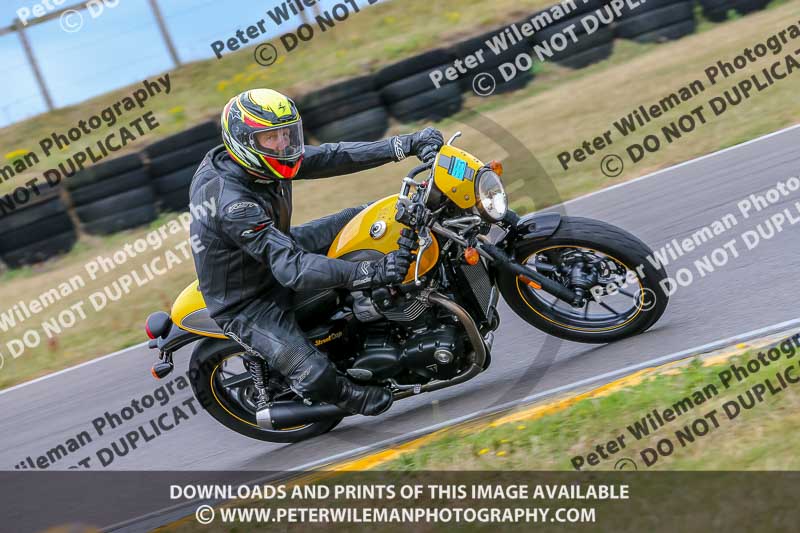 Angelsey;PJ Motorsport