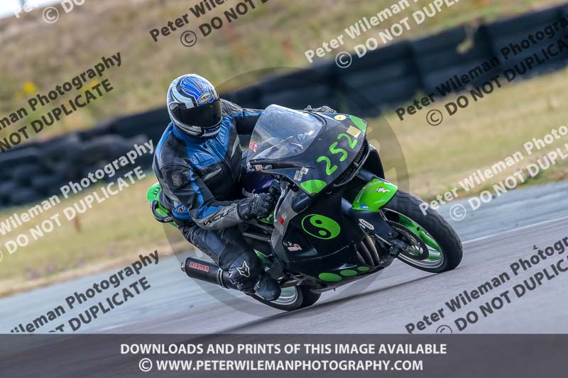 Angelsey;PJ Motorsport;anglesey no limits trackday;anglesey photographs;anglesey trackday photographs;enduro digital images;event digital images;eventdigitalimages;no limits trackdays;peter wileman photography;racing digital images;trac mon;trackday digital images;trackday photos;ty croes