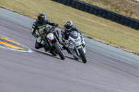 Middle Group Silver/Grey Bikes