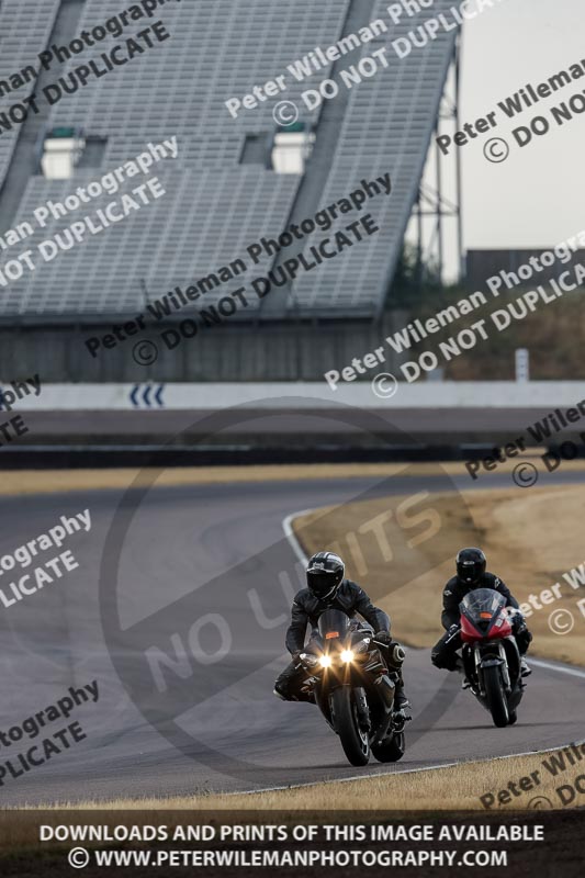 Rockingham no limits trackday;enduro digital images;event digital images;eventdigitalimages;no limits trackdays;peter wileman photography;racing digital images;rockingham raceway northamptonshire;rockingham trackday photographs;trackday digital images;trackday photos