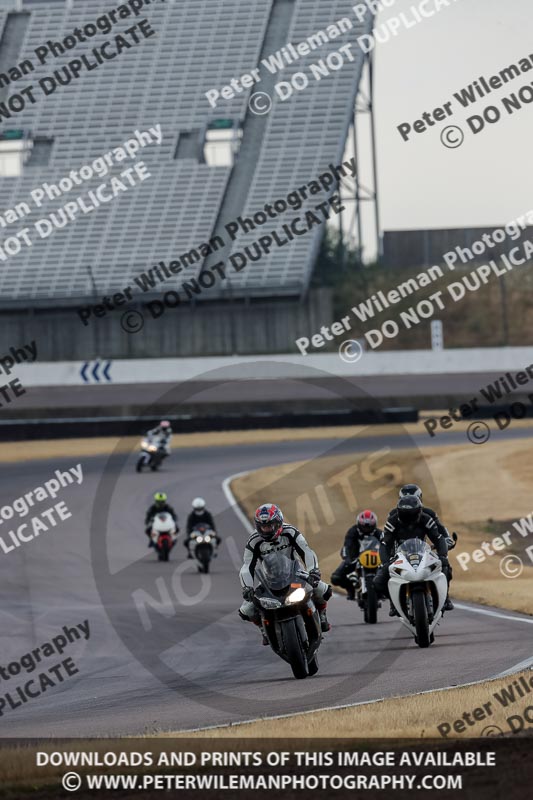 Rockingham no limits trackday;enduro digital images;event digital images;eventdigitalimages;no limits trackdays;peter wileman photography;racing digital images;rockingham raceway northamptonshire;rockingham trackday photographs;trackday digital images;trackday photos